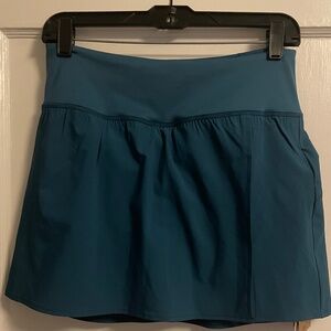 Womens The North Face Arque Active Skirt - Blue Coral - size Medium NWT